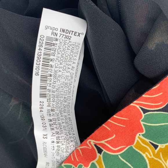 ZARA MULTICOLOR FLORAL WRAP CROP TOP SIZE XS - Picture 10 of 11